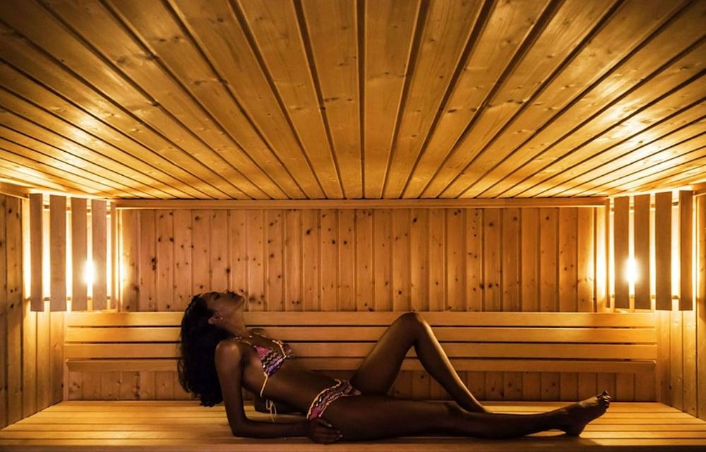 Mahogany Hotel Residence & Spa ル・ゴジエ エクステリア 写真