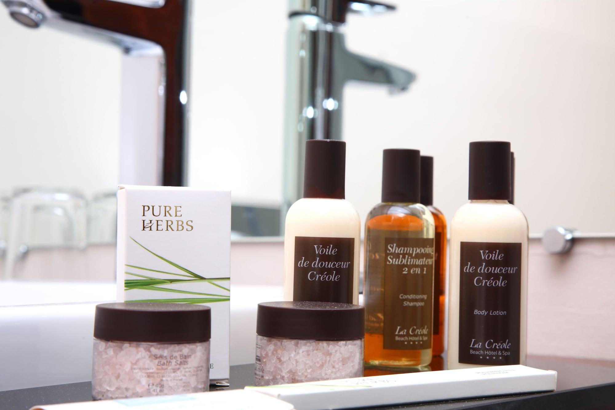 Mahogany Hotel Residence & Spa ル・ゴジエ エクステリア 写真